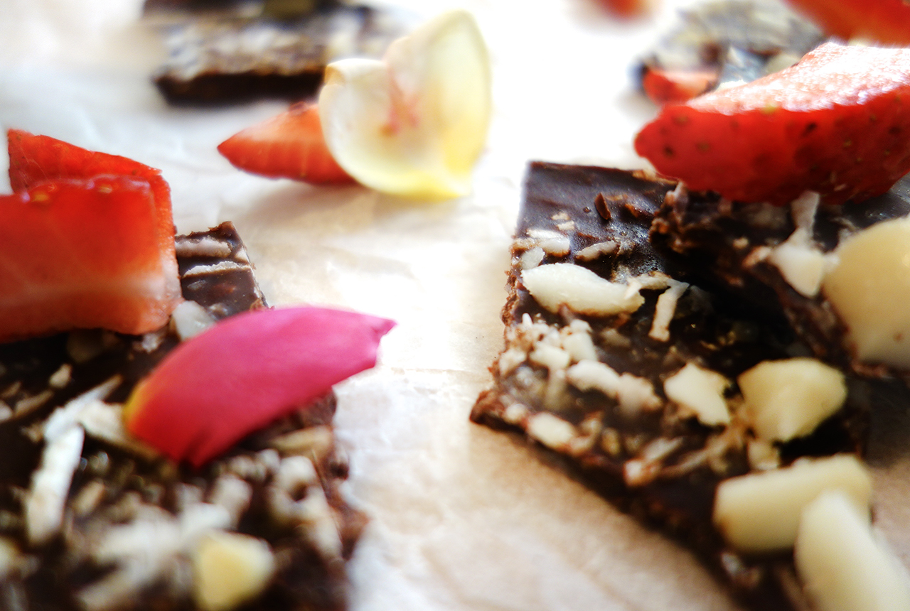 mothers day raw cacao vegan dairy free chocolate bark recipe