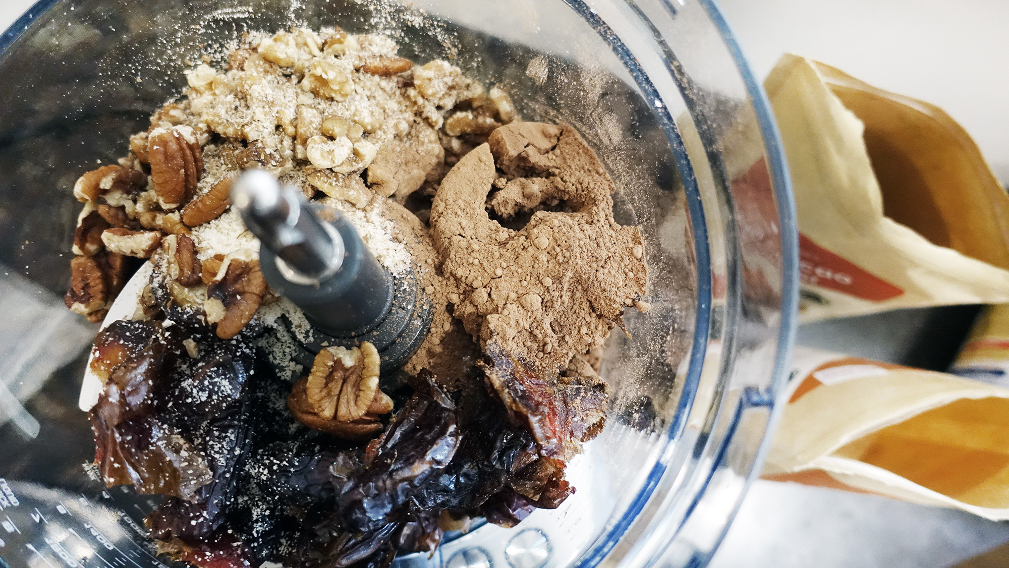 raw cacao fudge bites healthy sugarfree bliss balls clean eating chocolate